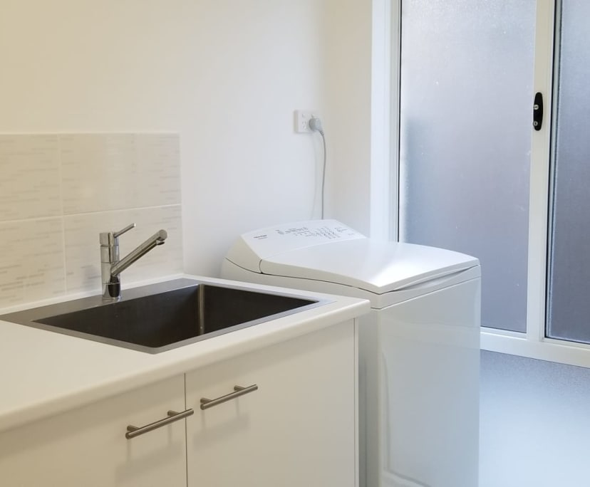 $525, 1-bed, 1 bathroom, Karnup WA 6176