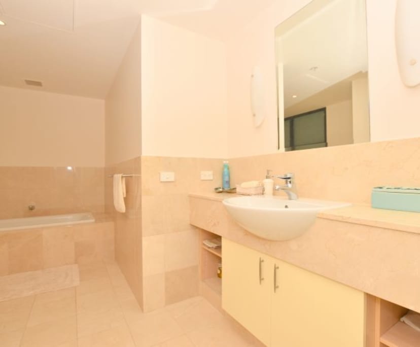 $400, Flatshare, 2 bathrooms, Melbourne VIC 3004