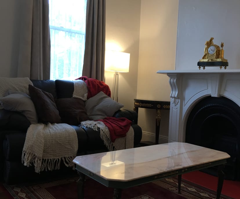 Room for Rent in Newtown, Sydney 300, Furnished,