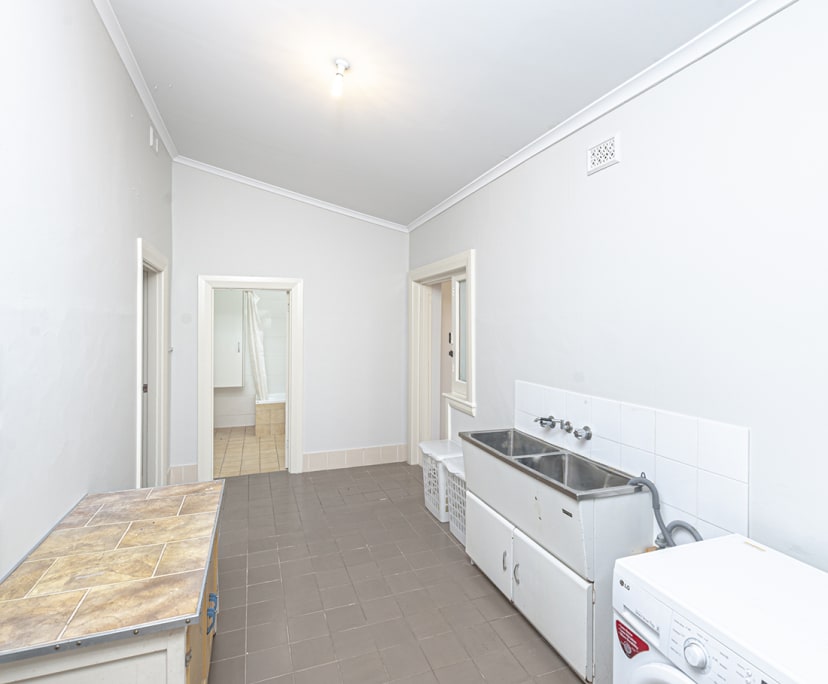 $160, Student-accommodation, 4 bathrooms, Saint Peters SA 5069