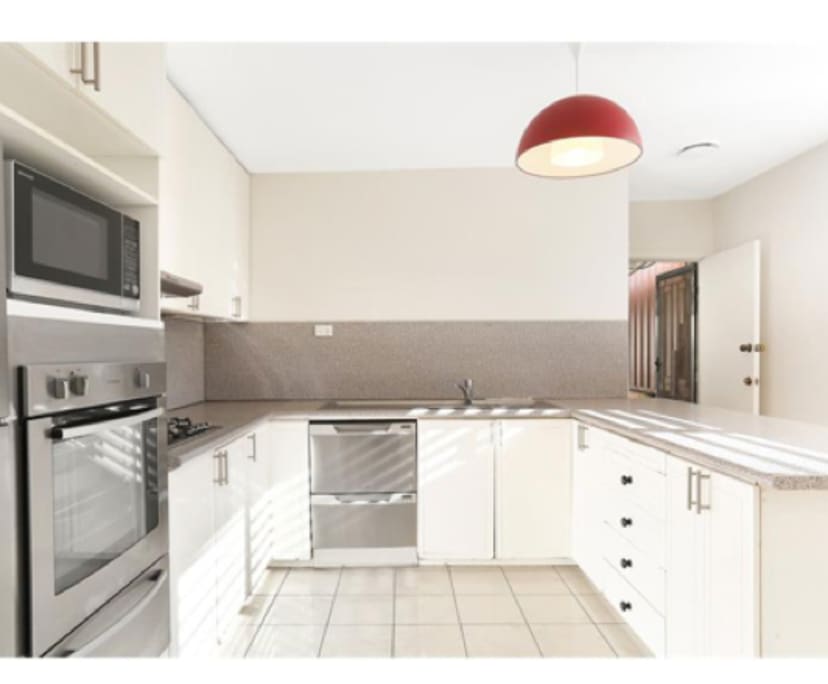 Room for Rent in Balmain, Sydney 250, Furnished,