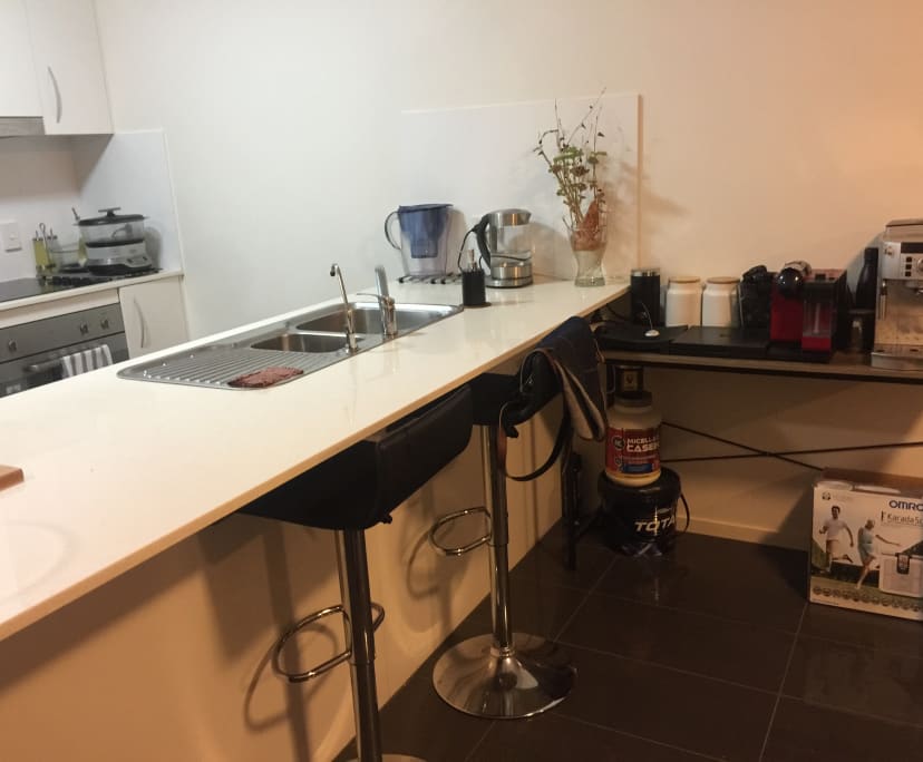 $400, Flatshare, 2 bathrooms, Holland Park QLD 4121