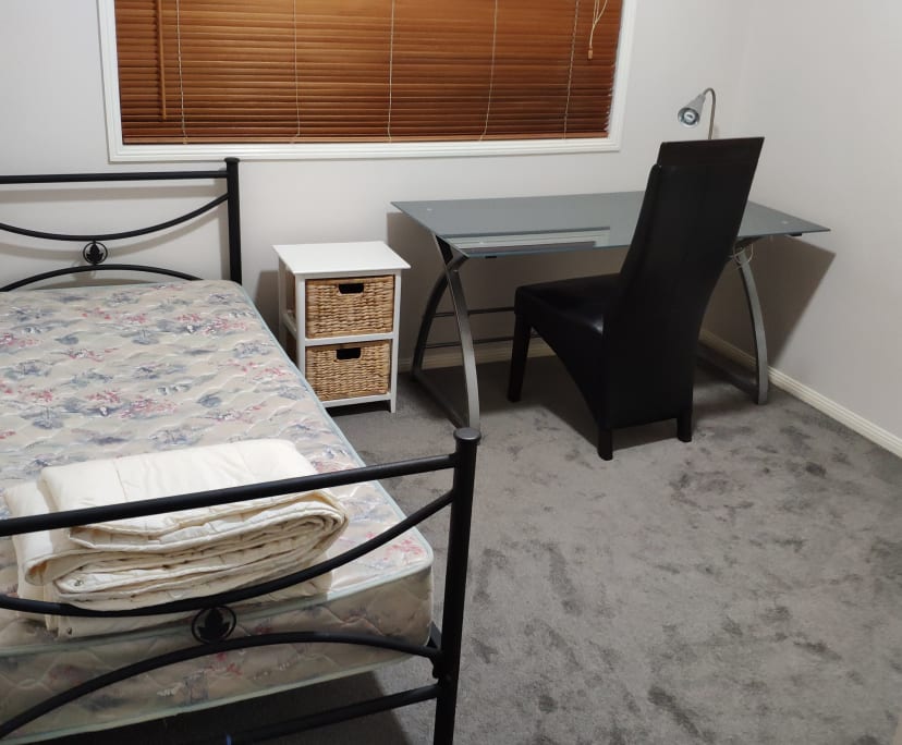 $300, Share-house, 5 bathrooms, Dutton Park QLD 4102