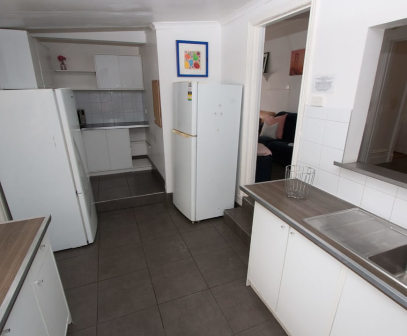 $2,100, Whole-property, 6 bathrooms, Balaclava VIC 3183