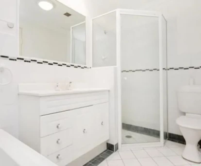 $295, Flatshare, 2 bathrooms, Dulwich Hill NSW 2203