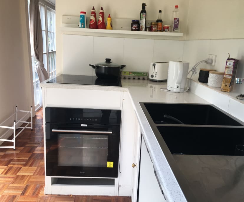 $550, Granny-flat, 1 bathroom, Glen Huntly VIC 3163