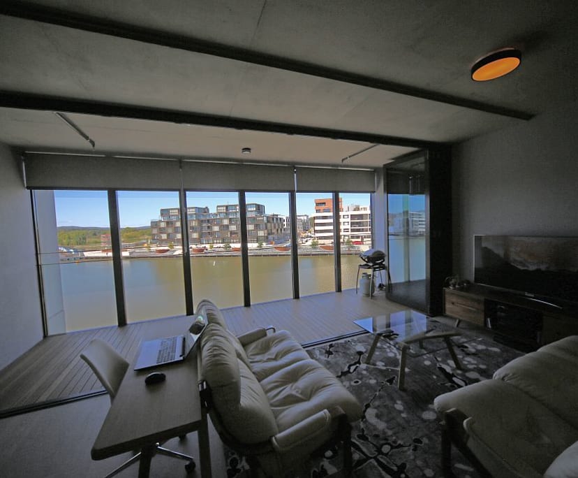 Furnished room with own bathroom