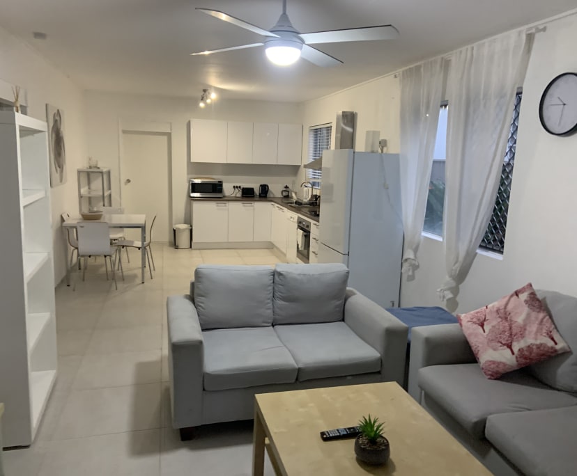 Room for Rent in Miami, Gold Coast 360, Furnished...