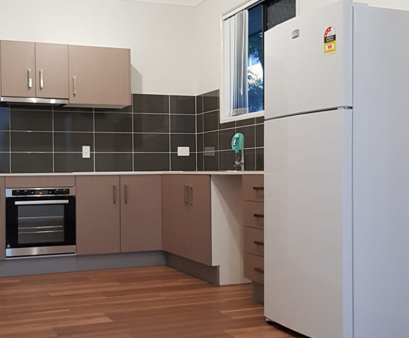 $330, Share-house, 5 bathrooms, Woolloongabba QLD 4102