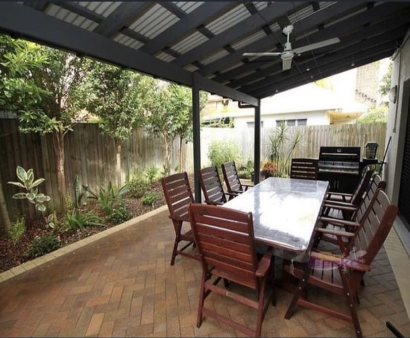 $250, Flatshare, 3 bathrooms, Nundah QLD 4012
