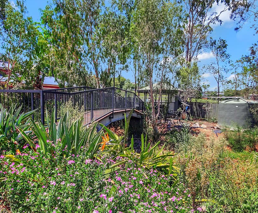 $320, Flatshare, 2 bathrooms, Mount Gravatt East QLD 4122