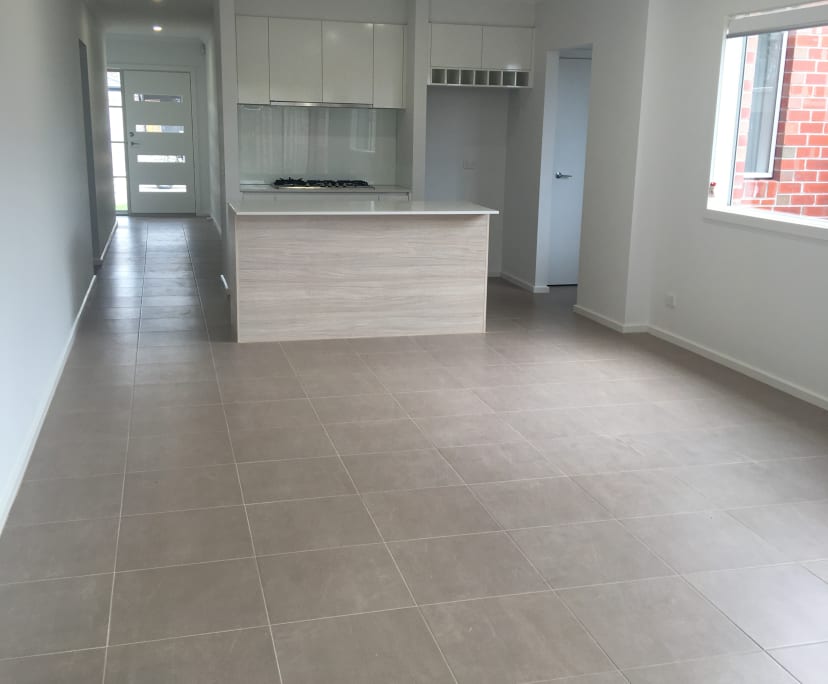 $280, Share-house, 3 bathrooms, Pakenham VIC 3810