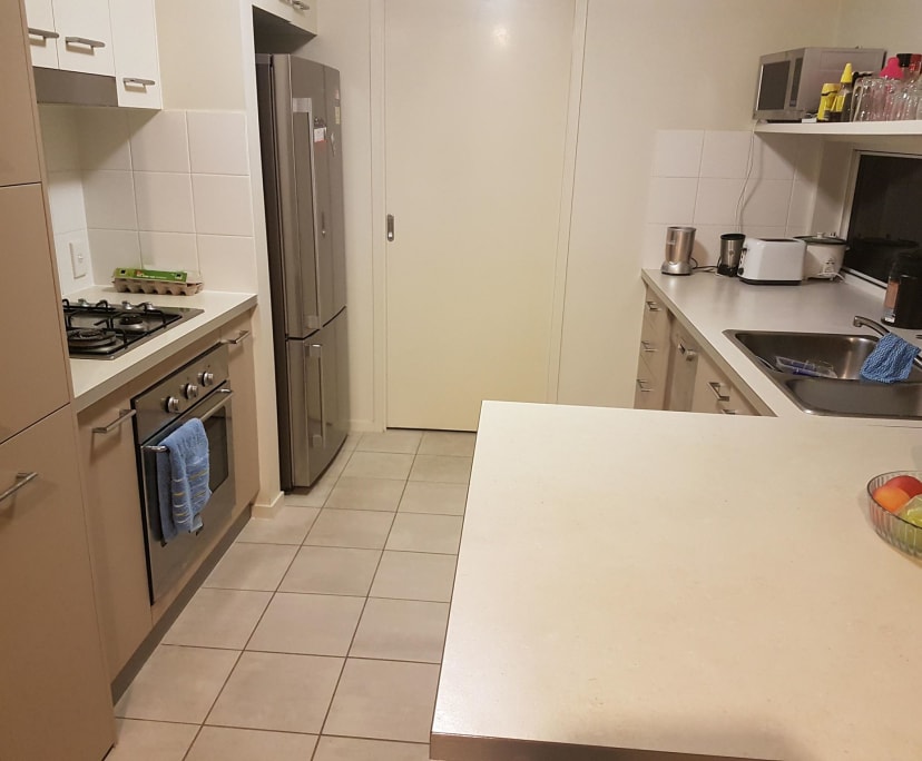 $295, Share-house, 3 bathrooms, Murarrie QLD 4172