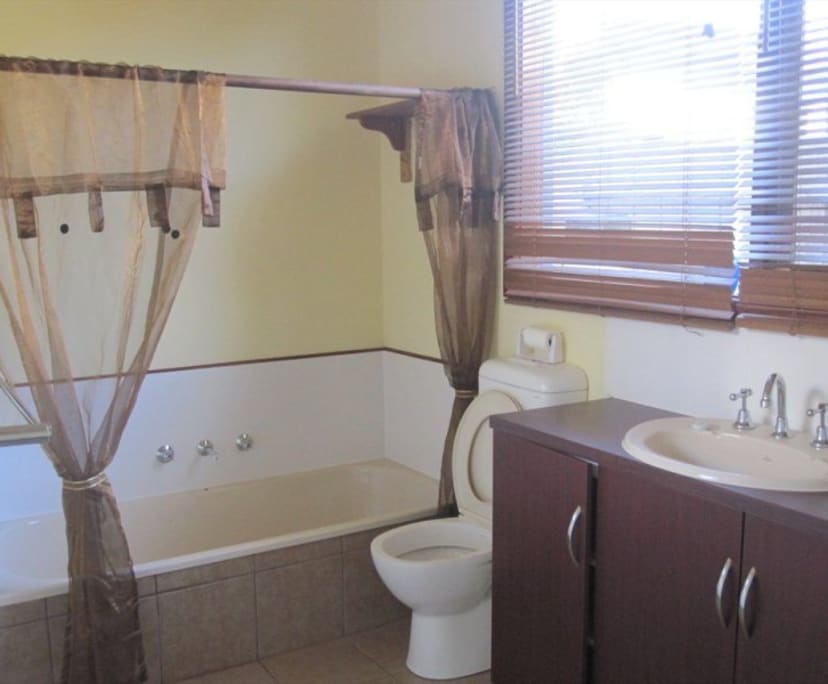$210, Share-house, 5 bathrooms, Glen Waverley VIC 3150