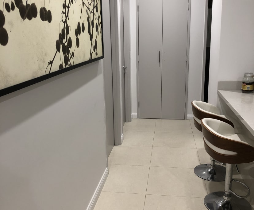 Furnished room in a flatshare