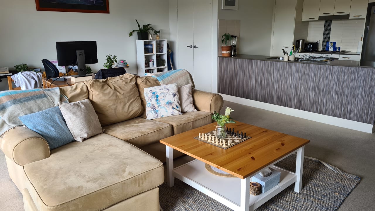 Furnished room with own bathroom