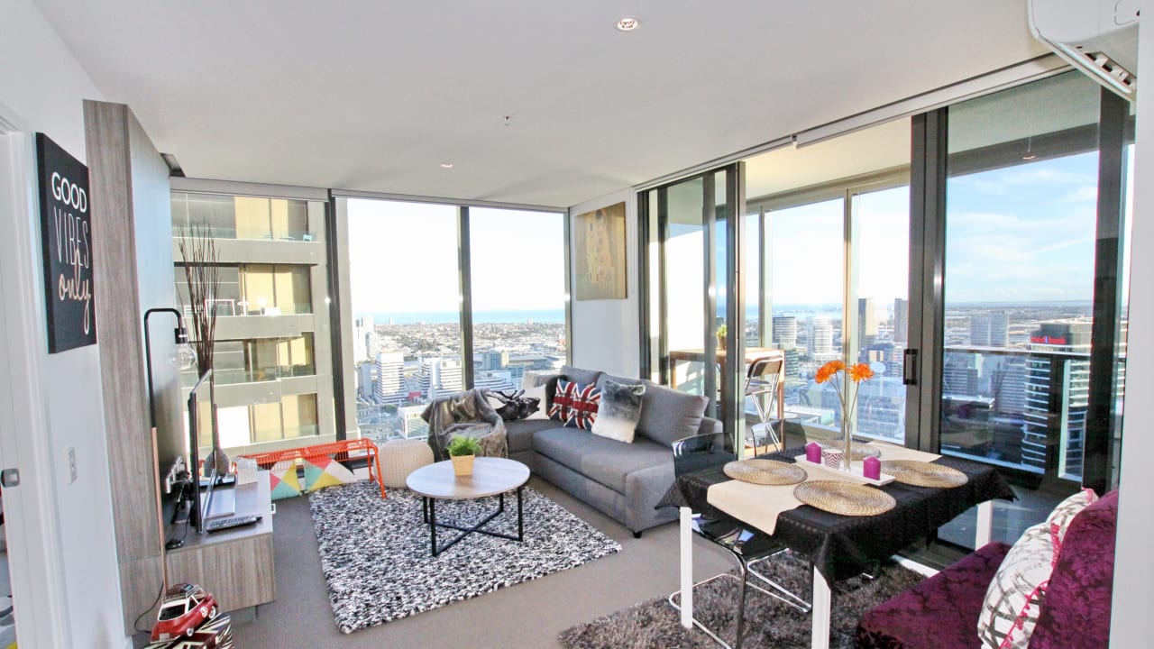 Whole property with 2 rooms for rent