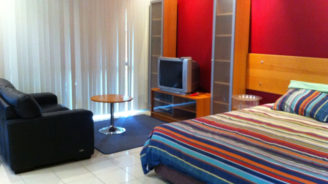 Furnished room studio flat for rent