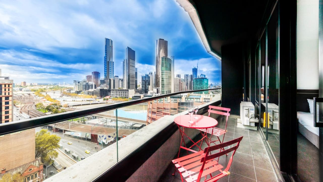 Whole property with 2 rooms for rent