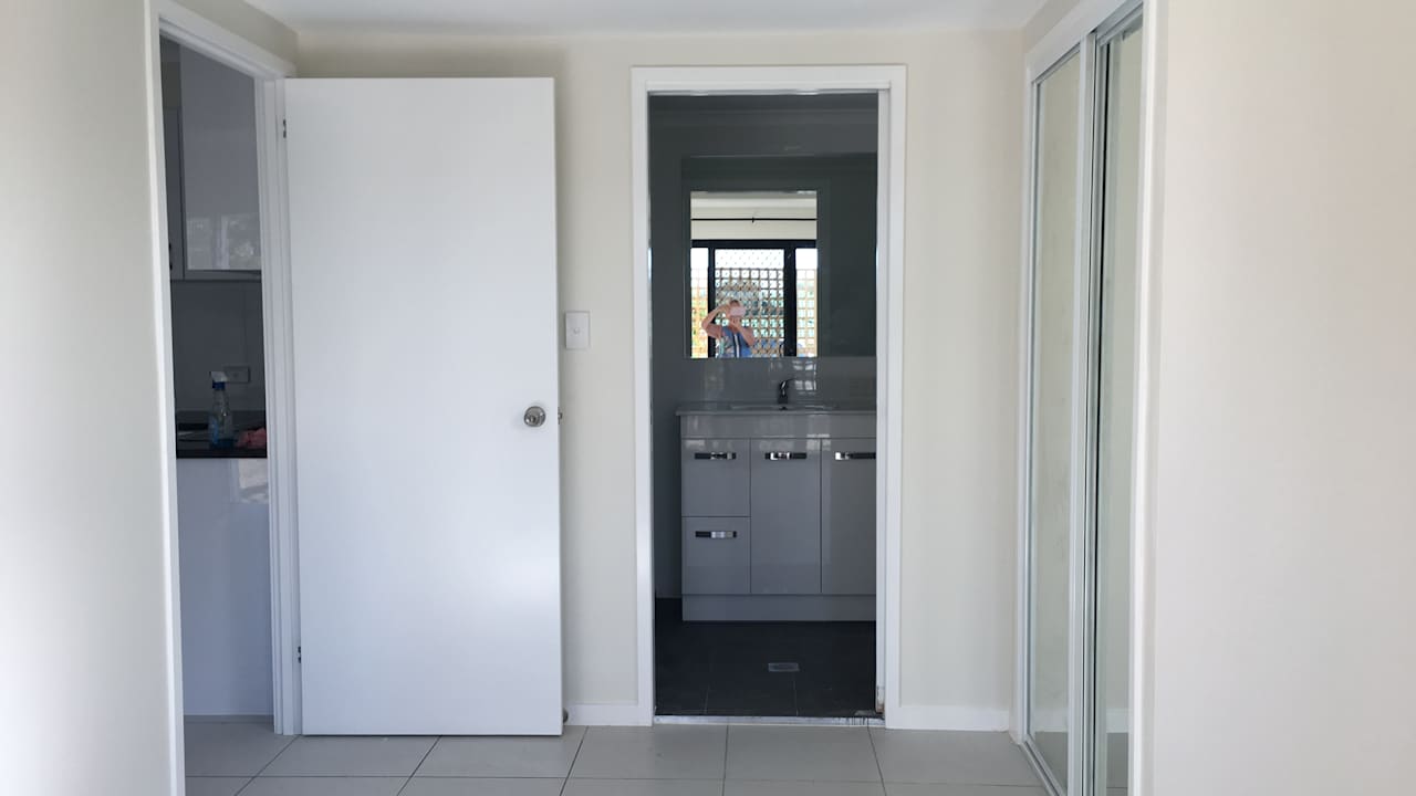 Furnished room granny flat for rent