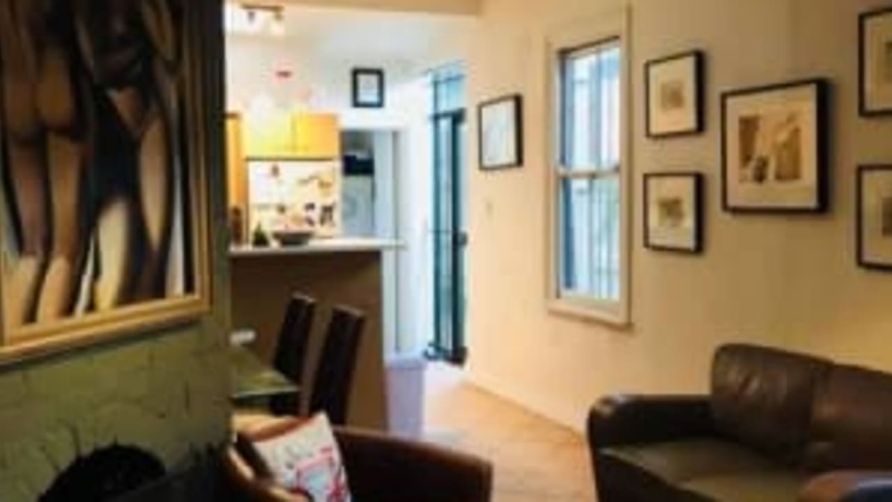 Furnished room in a share house