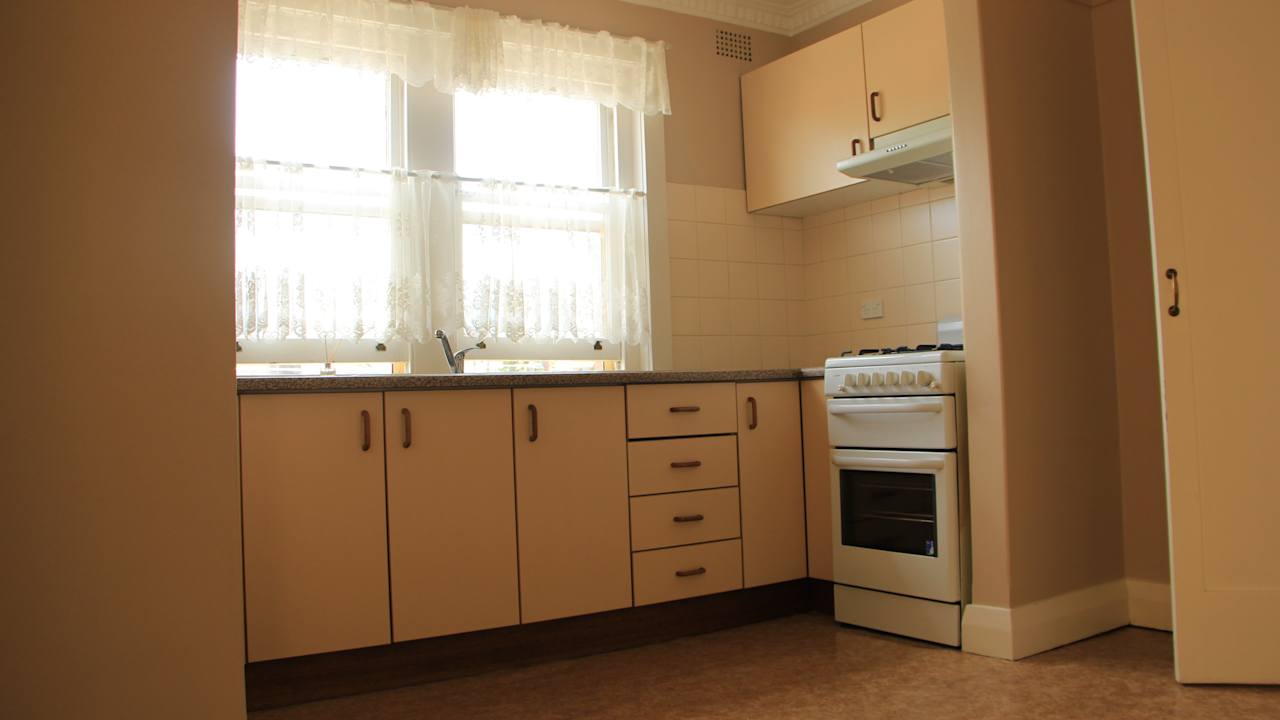 Whole property with 2 rooms for rent