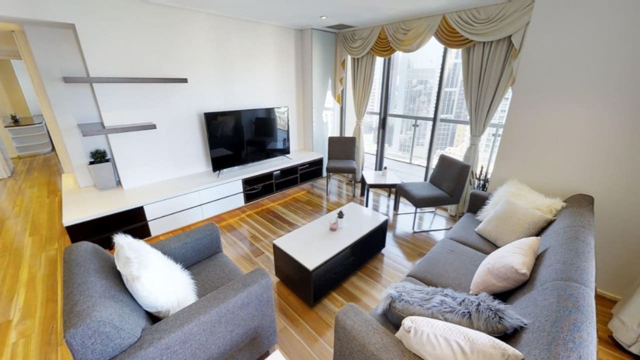 Furnished room in a flatshare