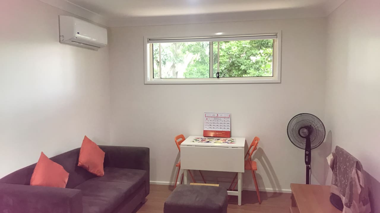 Furnished room in a share house