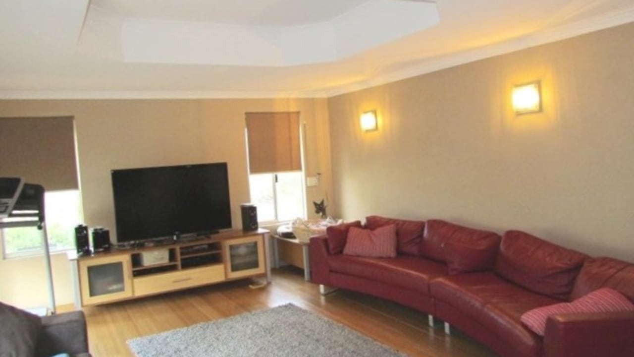 Room in a share house