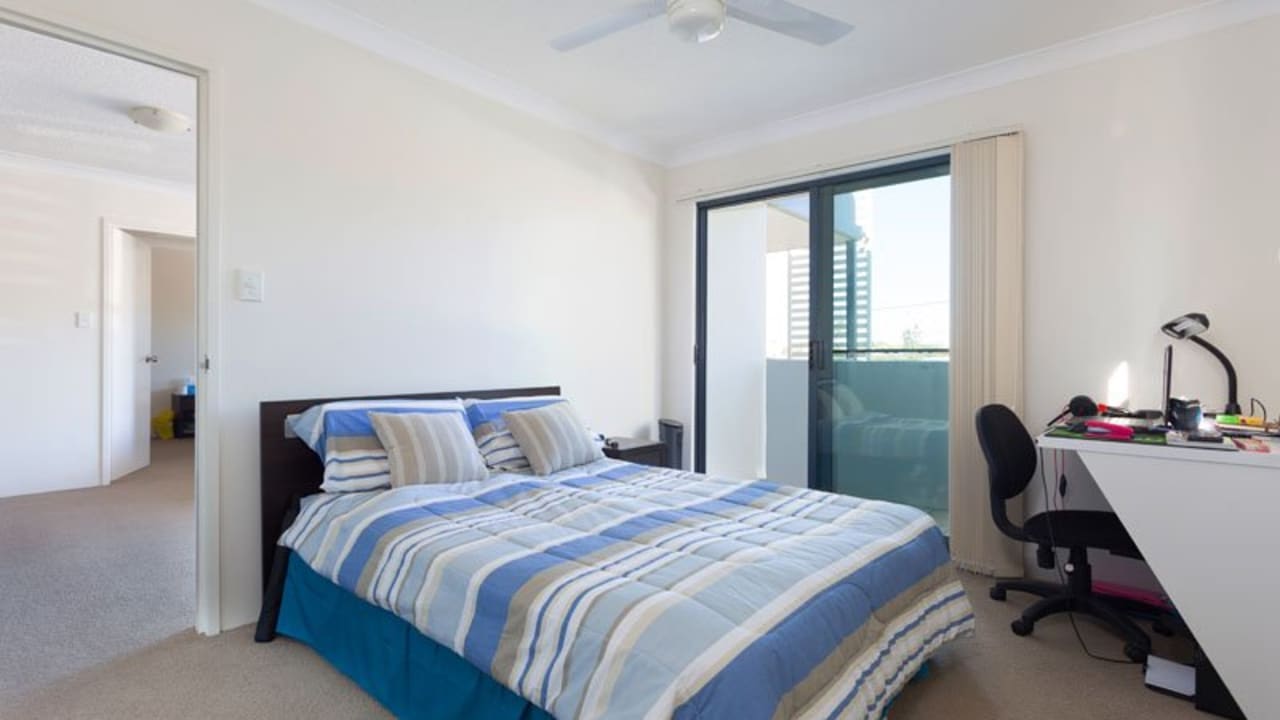 Furnished room with own bathroom