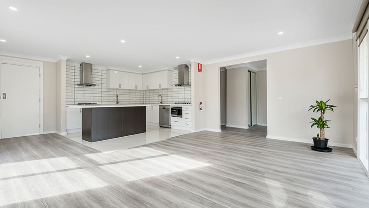 Furnished room with ensuite in a share house