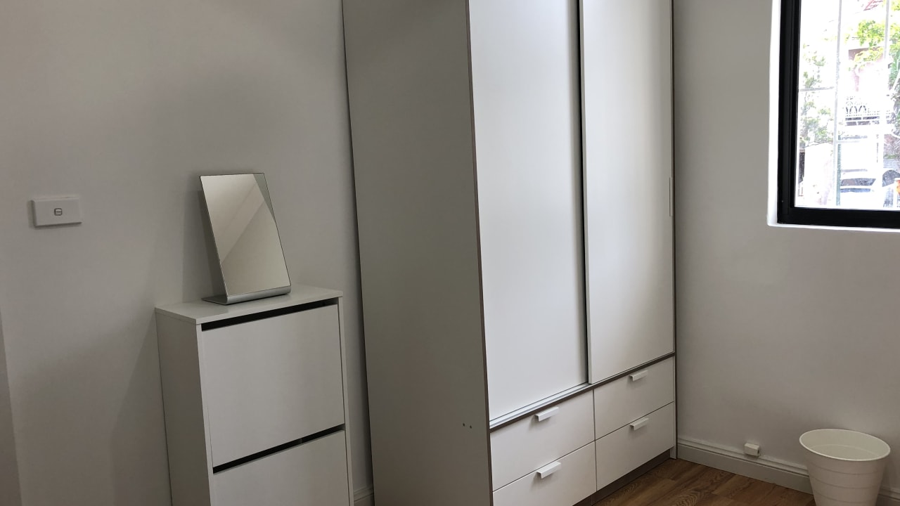 Furnished room in a flatshare