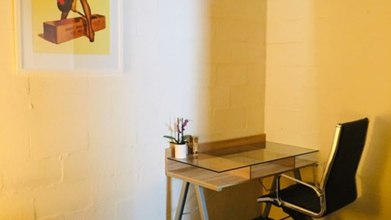 Furnished room with own bathroom
