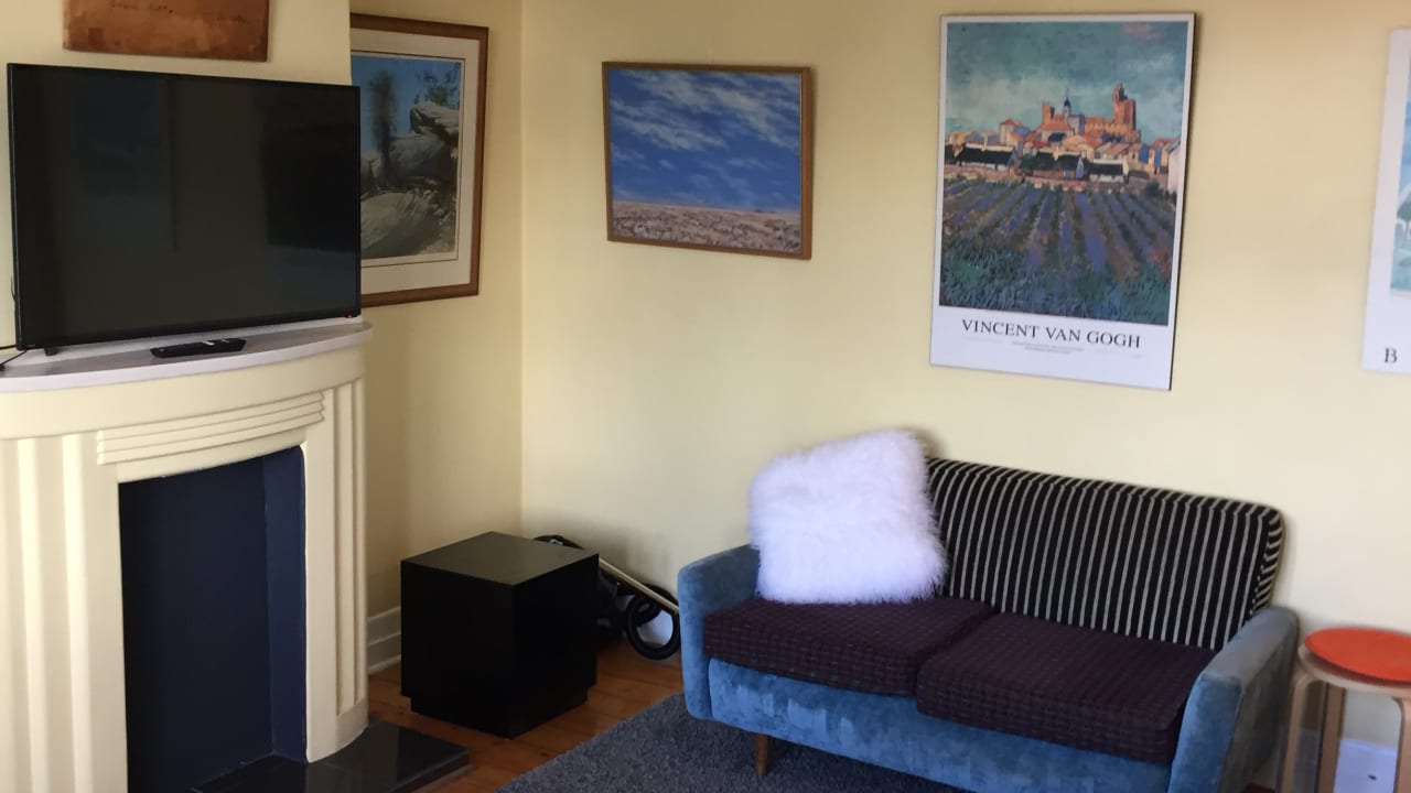 Whole property with 3 rooms for rent