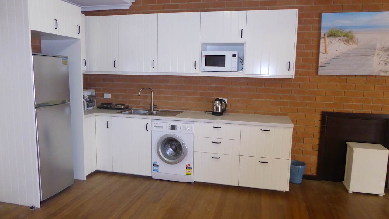 Furnished room studio flat for rent