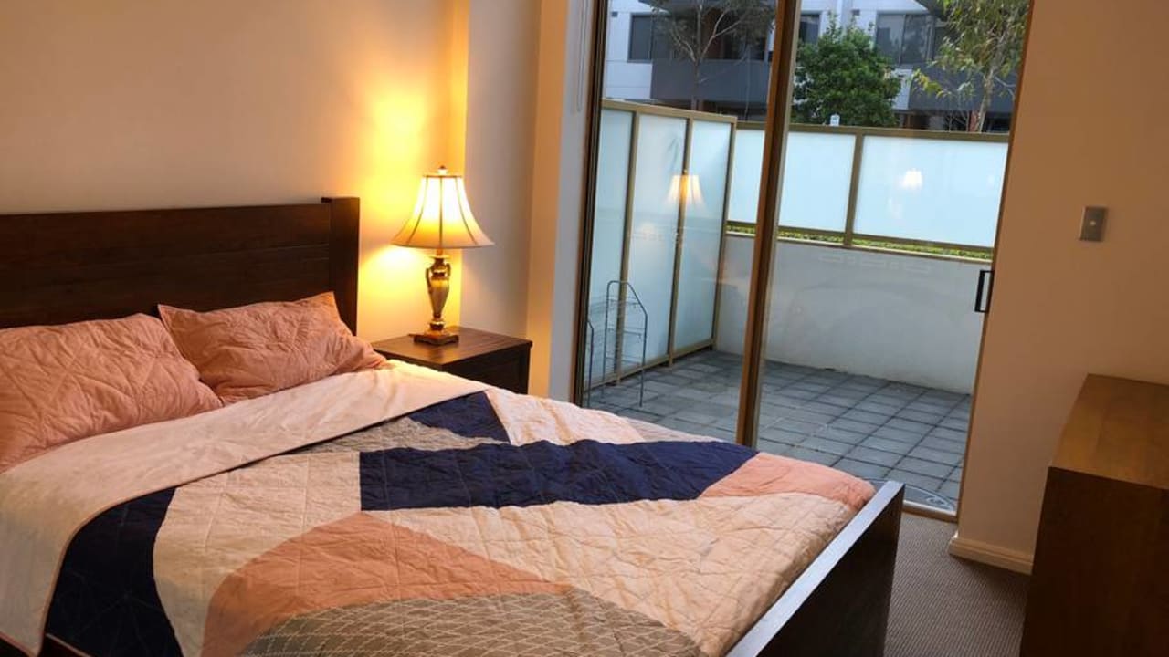 Furnished room in a flatshare
