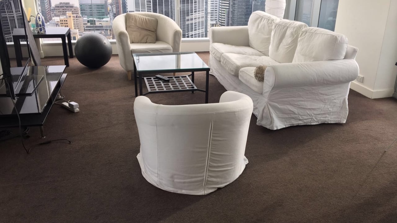 Furnished room in a flatshare