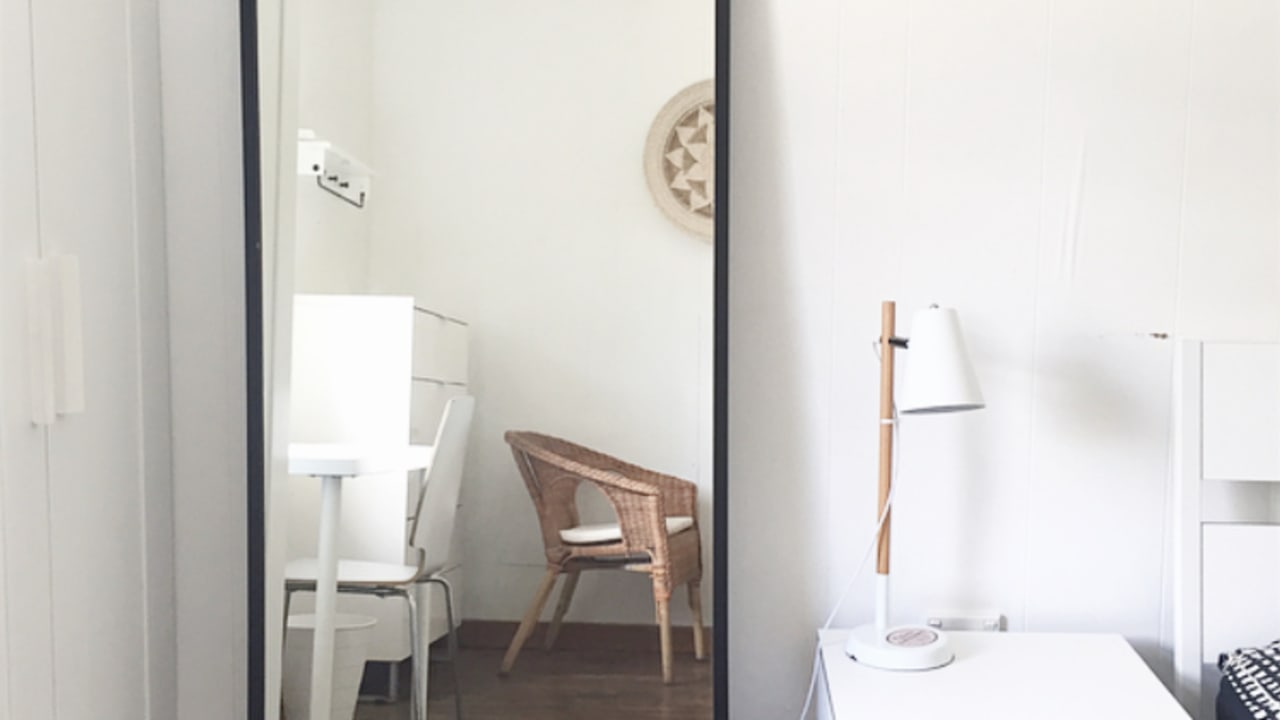 Furnished room in a share house