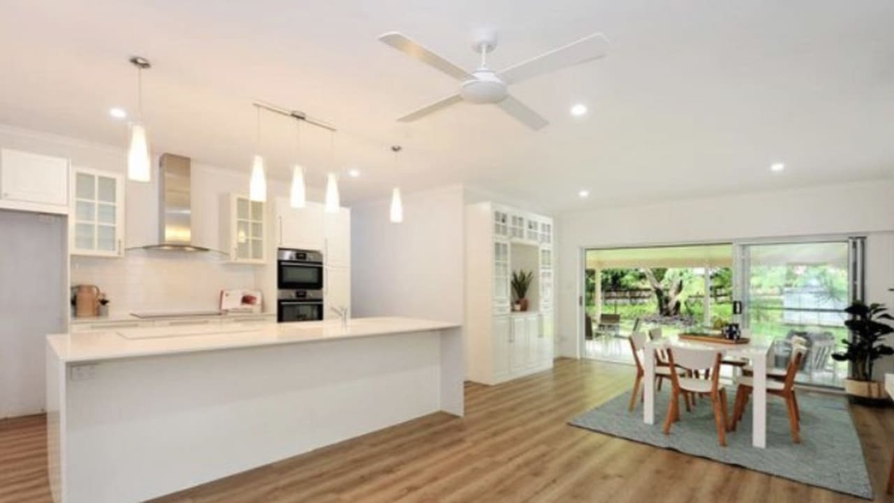 Furnished room with ensuite in a share house