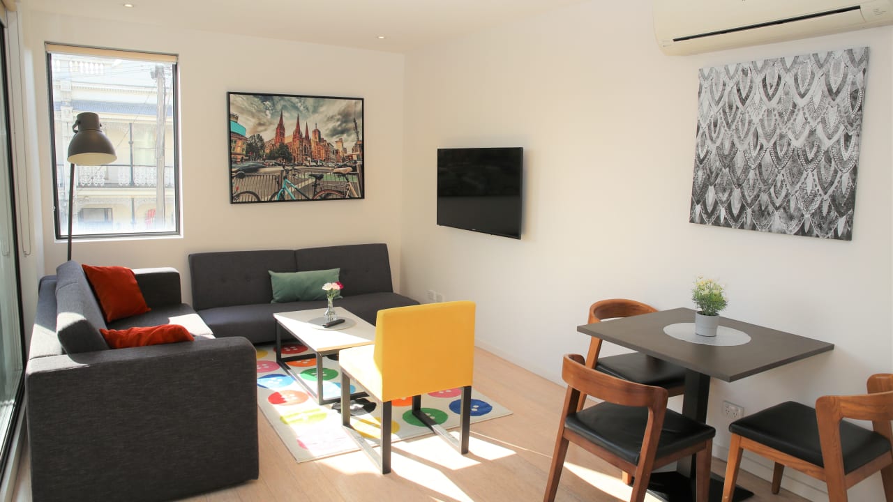 Whole property with 2 rooms for rent