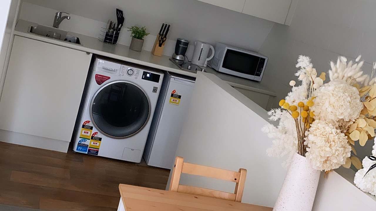 Furnished room granny flat for rent