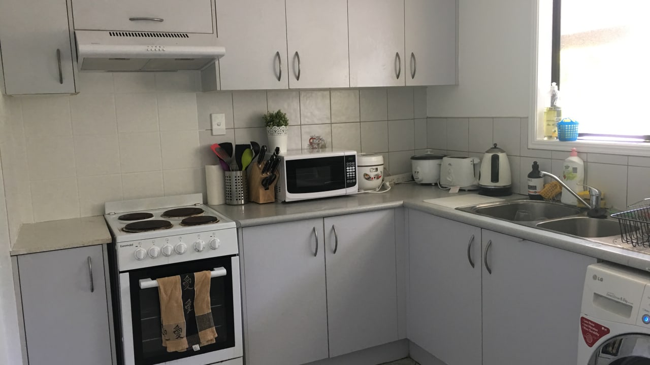 Furnished room with ensuite in a share house