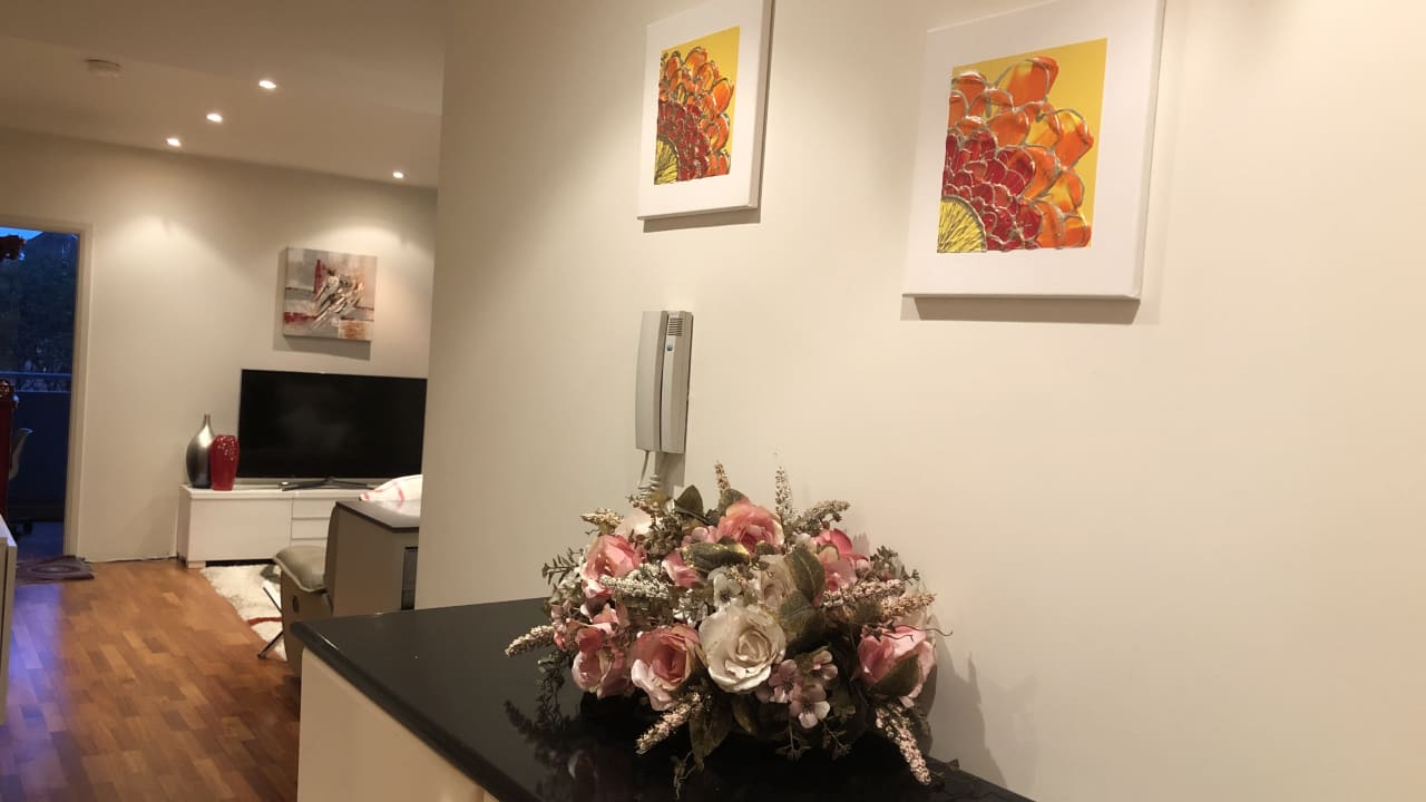 Furnished room in a flatshare