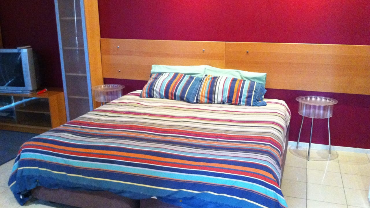 Furnished room studio flat for rent