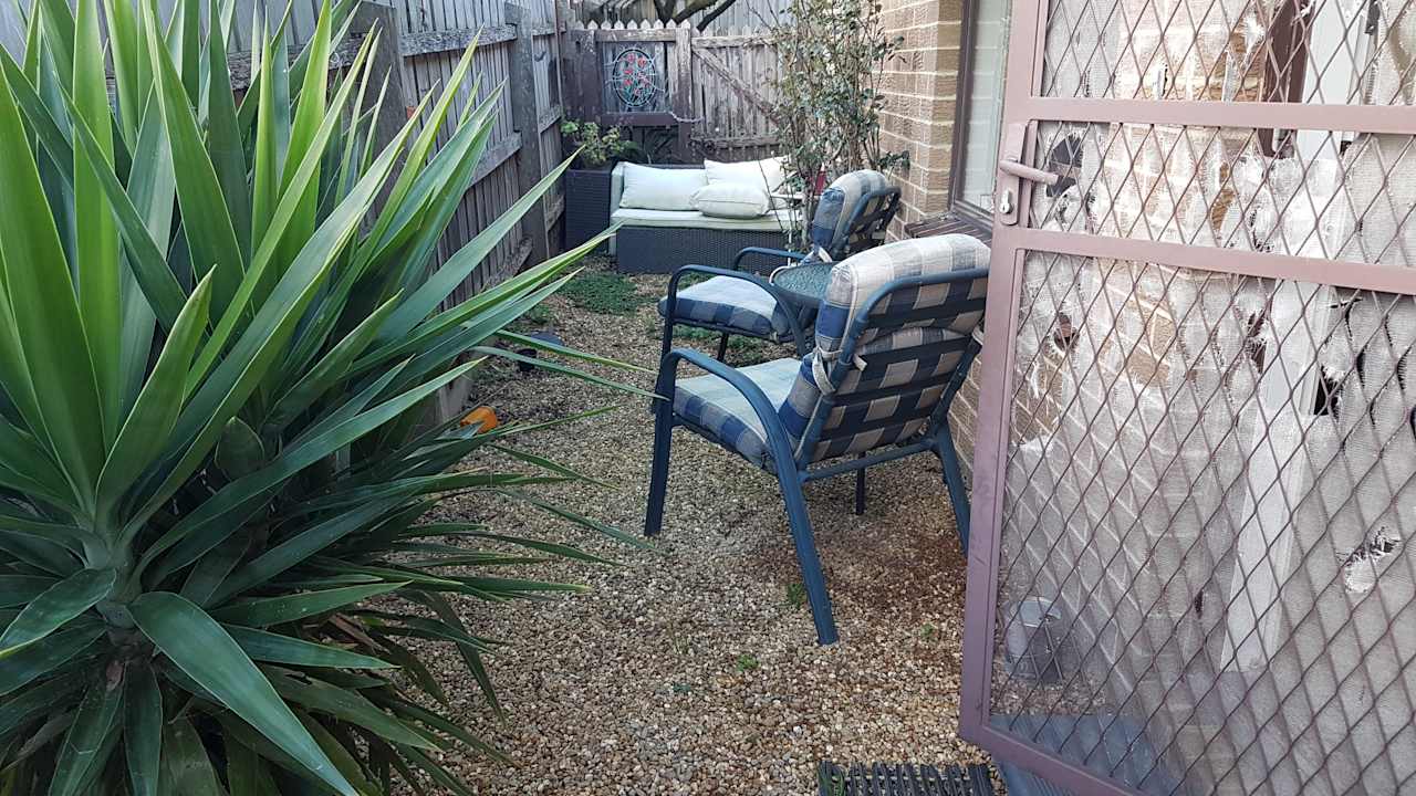 Room granny flat for rent
