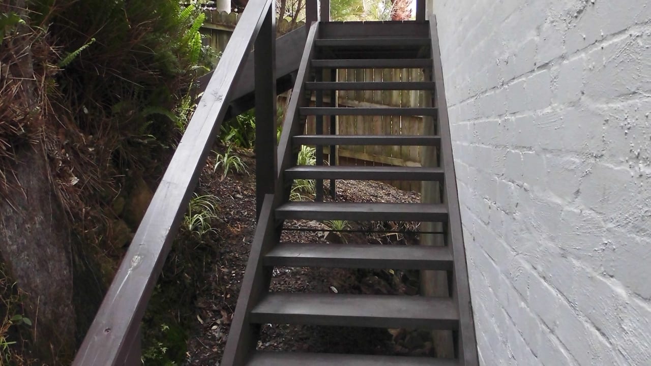 Unfurnished room with own bathroom