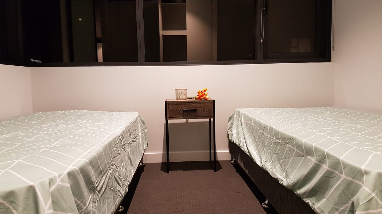 Furnished room in a flatshare