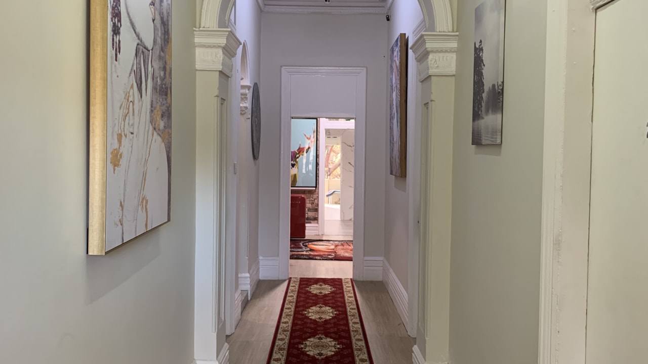 Room in a share house