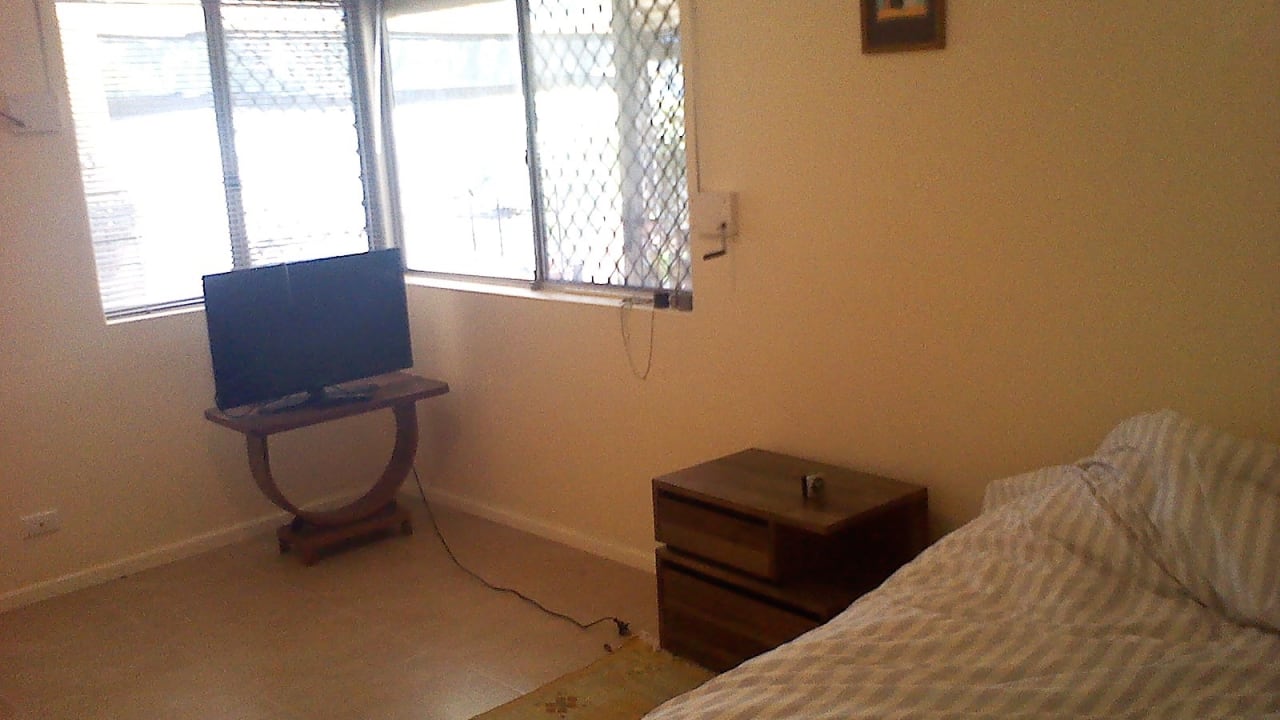 Unfurnished room with own bathroom
