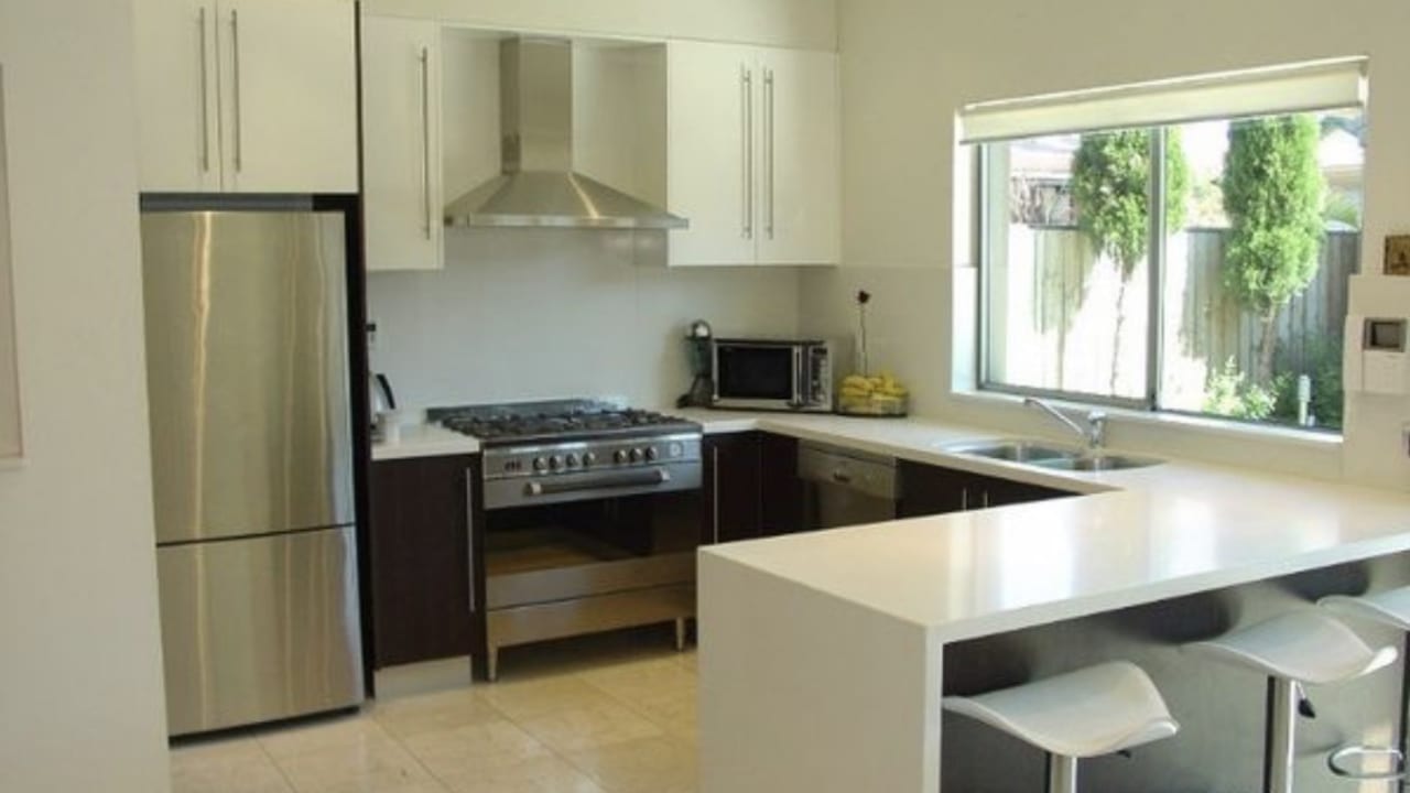 Furnished room with ensuite in a share house